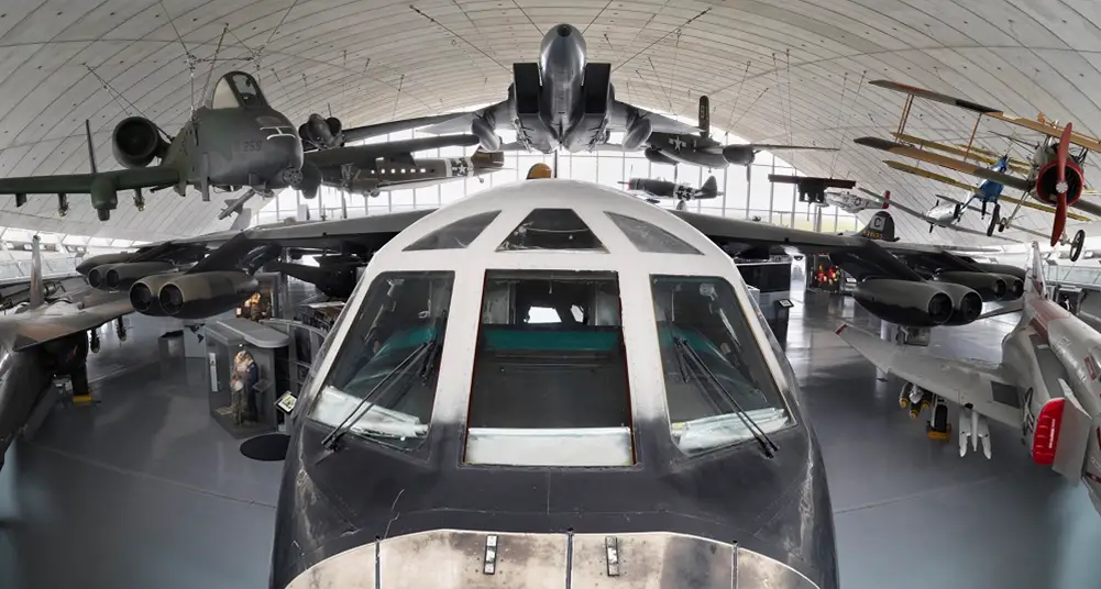 Machinery removal Project Duxford imperial war museum picture